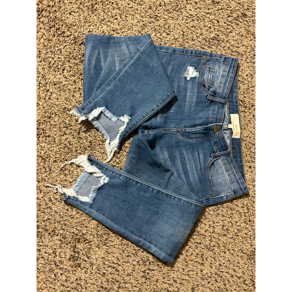 Women's Cafe Denim‎ Distressed Ankle Cropped Jeans